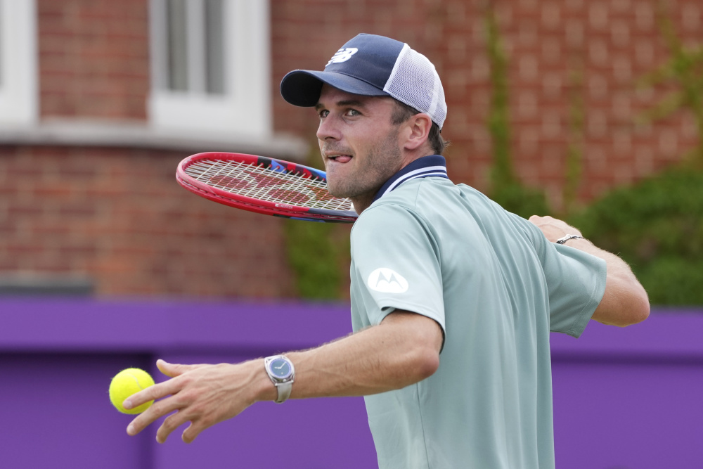 山西男篮官方：球队新赛季注册工作全部完成 与张宁、焦海龙等人完成续约