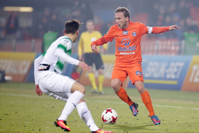 术缺口引援 术缺口引援