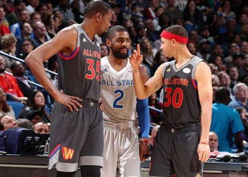 在外围的果 在外围的果