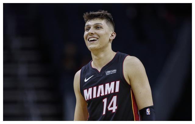 刘易斯-斯凯利：感谢图赫尔对我的信任，我太高兴了.