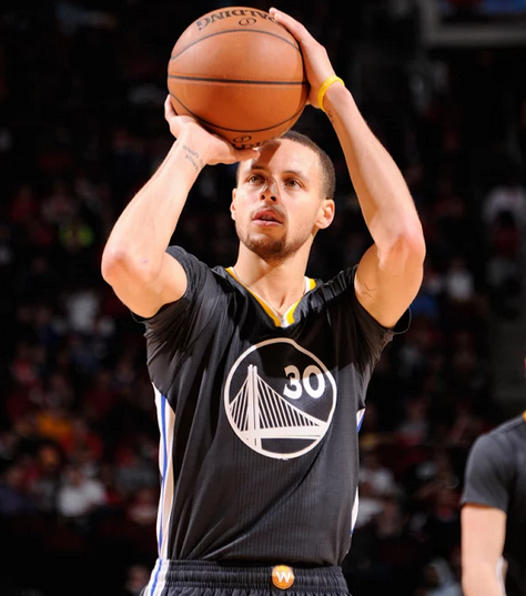 以中距离闻 以中距离闻