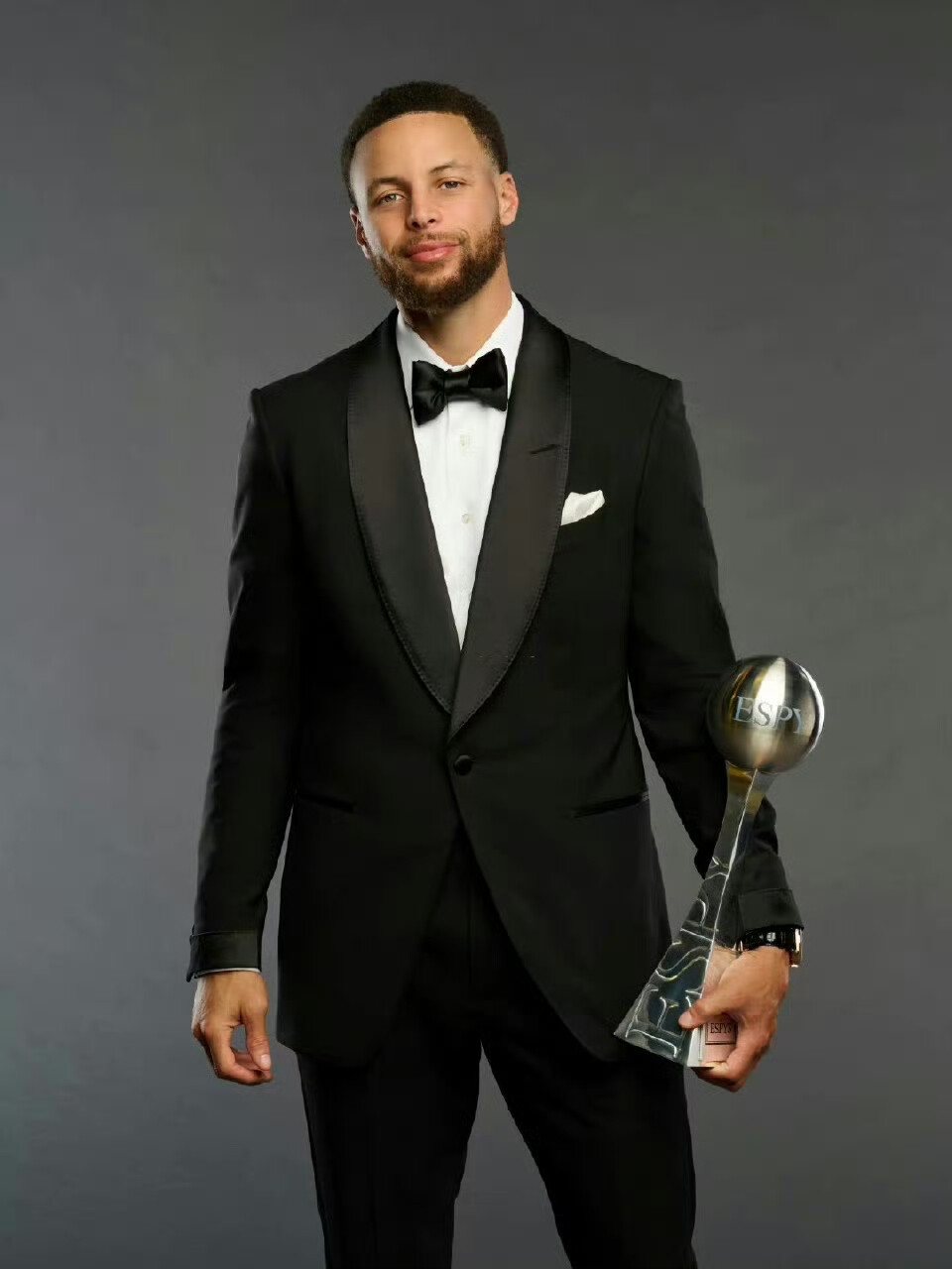 记者：巴萨将在西超杯决赛结束后官宣坎塞洛，目前专注于比赛